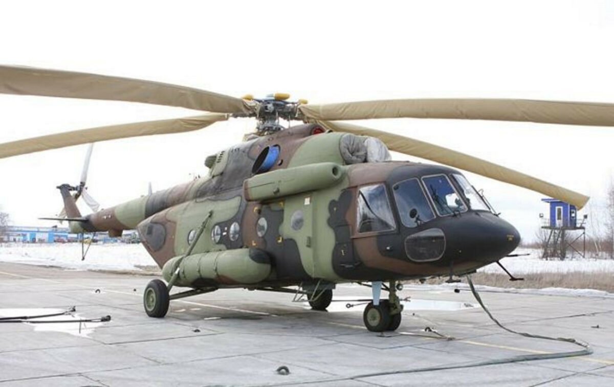 Латвия передала Украине вертолеты Ми-17 и Ми-2