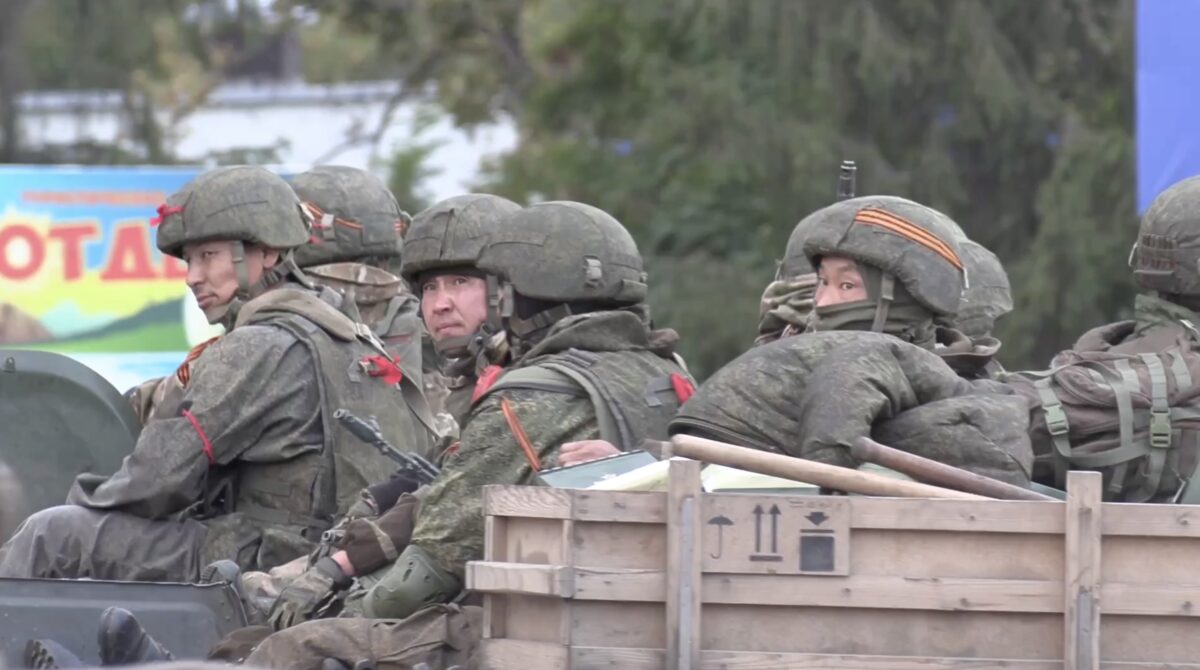 ВСУ фактически окружили россиян в районе Лимана и вошли в Ямполь