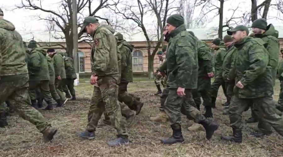 «У нас кончаются алкоголики!» Главным критерием для российской мобилизации стала скорость обнаружения мужчин