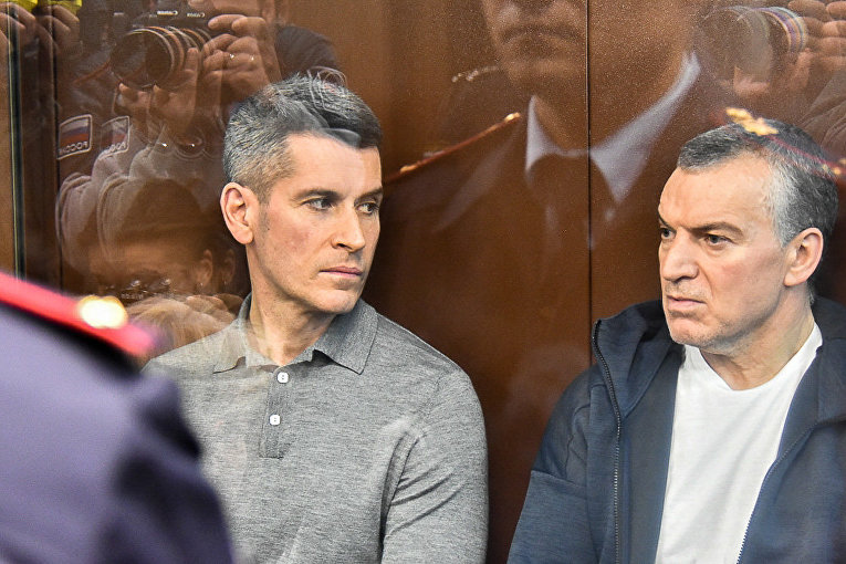 Следующий, кого Путин должен, по его логике, наказать, конечно, Медведев