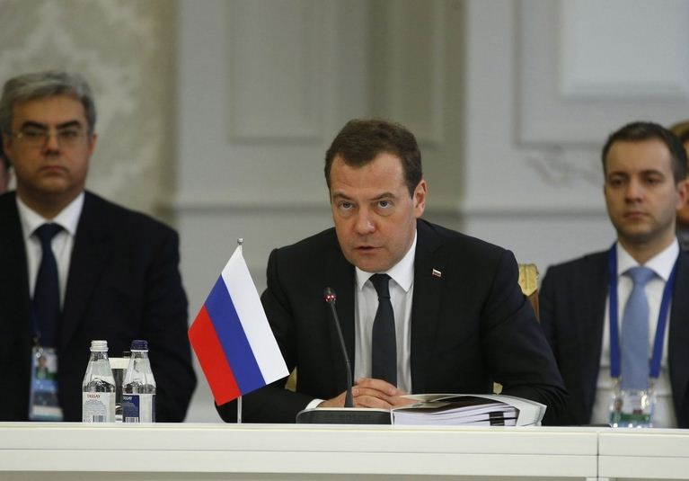 Медведев захотел «гарантий безопасности» для «нормализации ситуации» в РФ