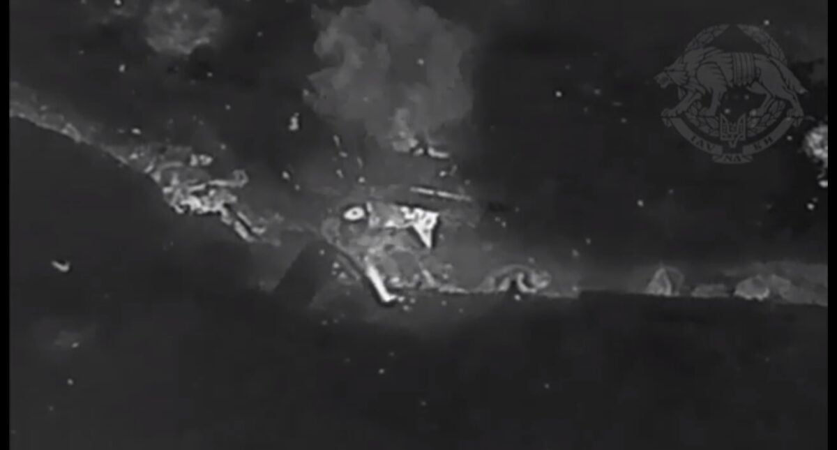 ССО показали видео ночного штурма вражеского опорного пункта в районе Бахмута (Видео)