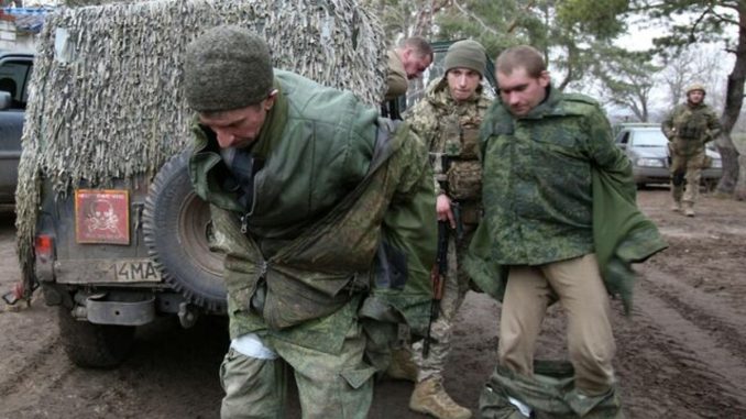 ВСУ захватили в плен «вагнеровцев» в женских сапогах (Видео)
