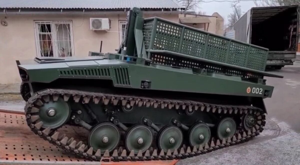 Рогозин заявил о прибытии на Донбасс российских боевых «роботов», будут бороться с Abrams