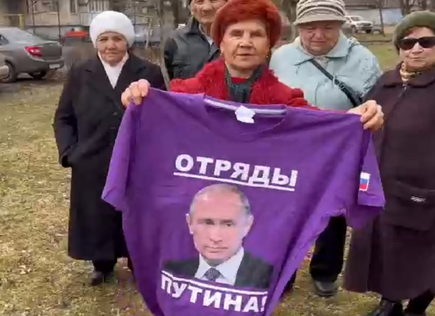 "Ты будешь уничтожен": пенсионеры из "отряда" Путина пригрозили Шольцу из-за танков для Украины и рассказали о "мощи" армии РФ. Видео
