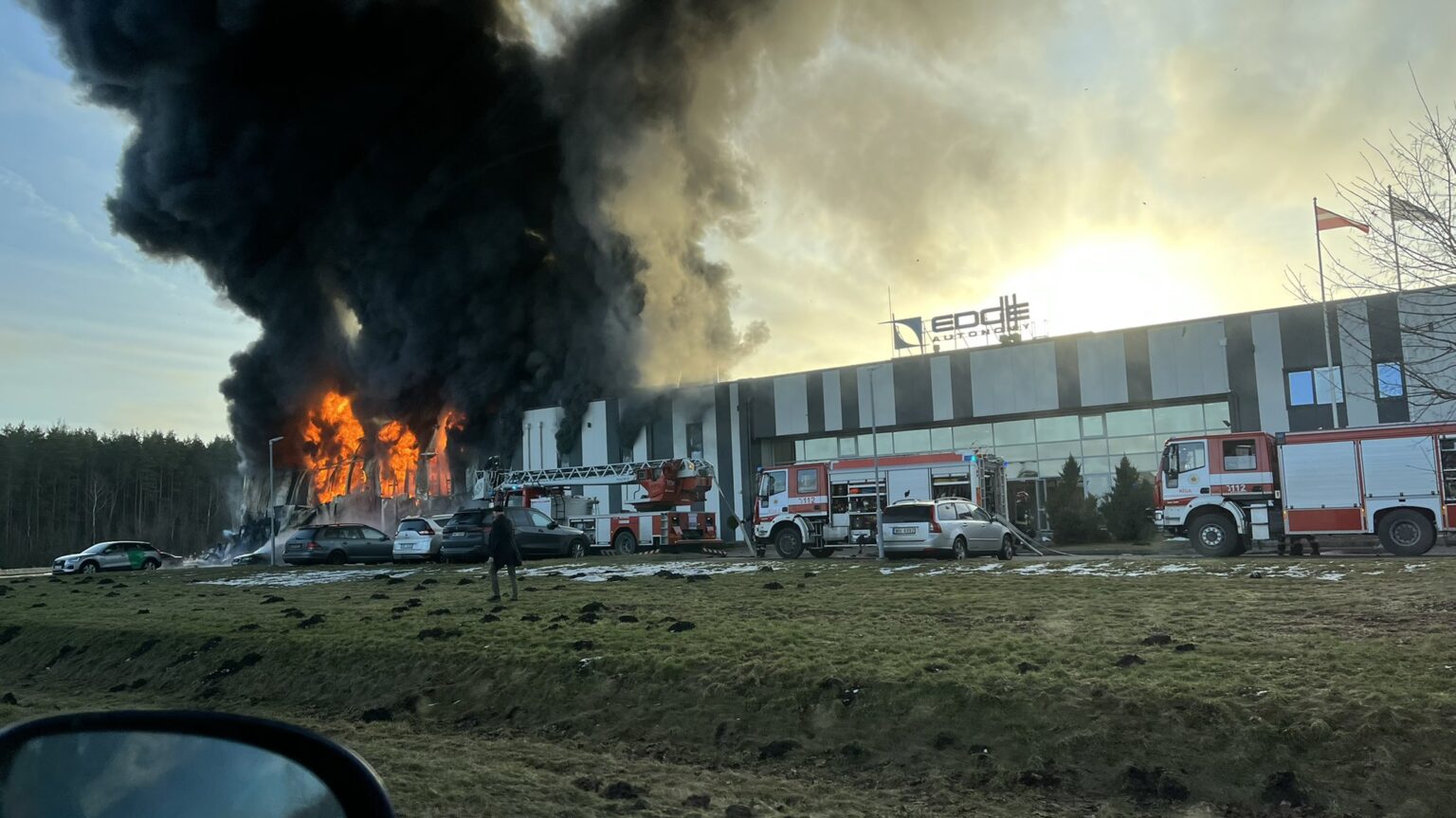 В Латвии произошел пожар на заводе по производству беспилотников