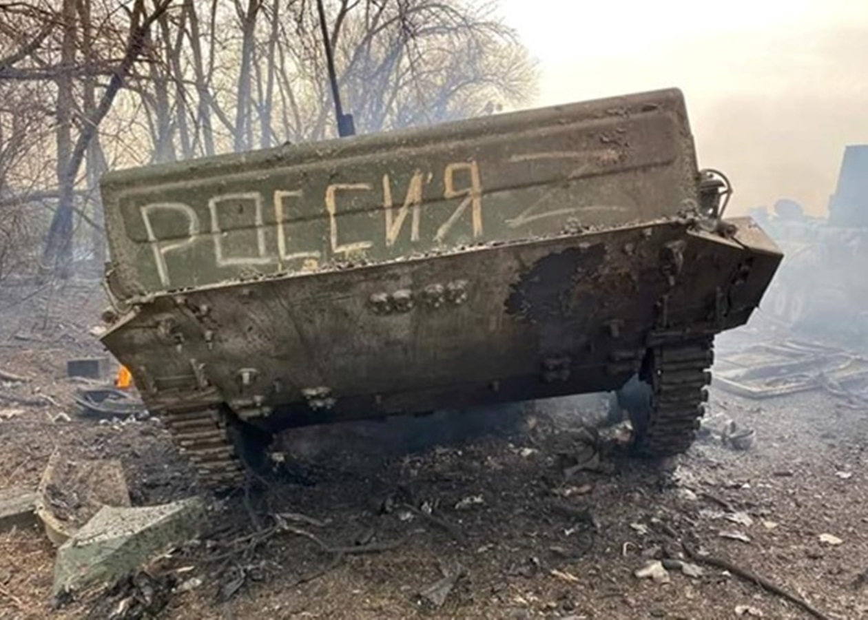 Потери РФ составляют 200 тысяч, убиты и ранены 1800 офицеров, - командующий НАТО в Европе