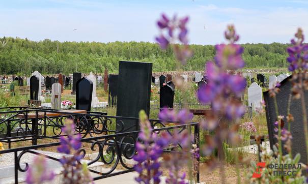 "Катафалки в очереди стоят": во Владивостоке каждый день хоронят разбитых под Угледаром морпехов 155-й бригады. Видео