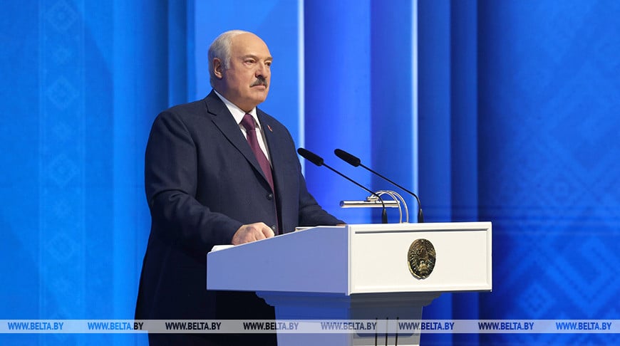 Лукашенко: Надо будет, мы с Путиным разместим в Беларуси и стратегическое ядерное оружие