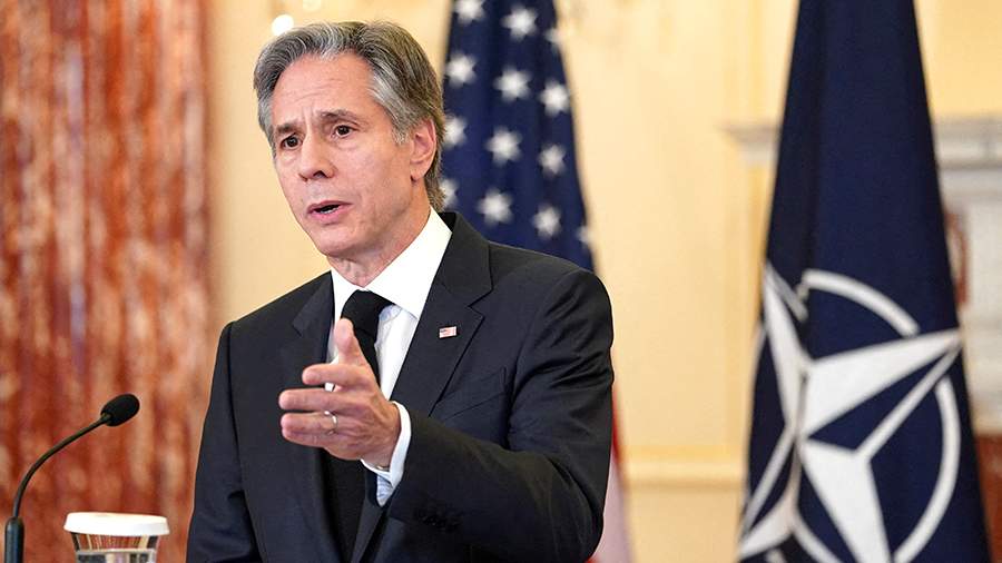 Доходы РФ от нефти и газа с прошлого года сократились вдвое – Блинкен