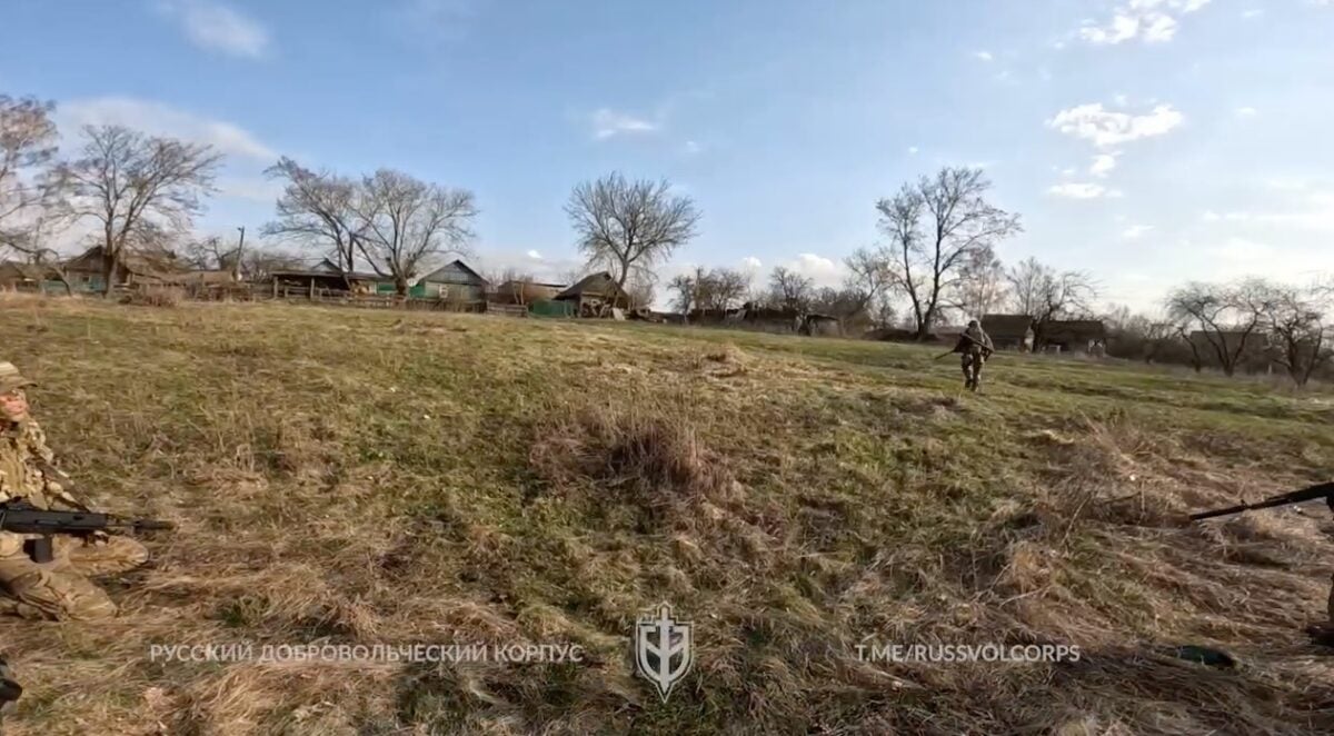 ГУР: Под Брянском российские повстанцы атаковали военный объект (Аудио)