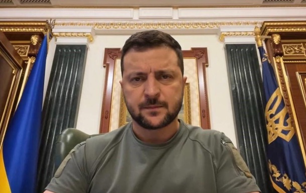 Зеленский: Украина договорилась о сотнях броневиков, новых пакетах помощи и санкциях