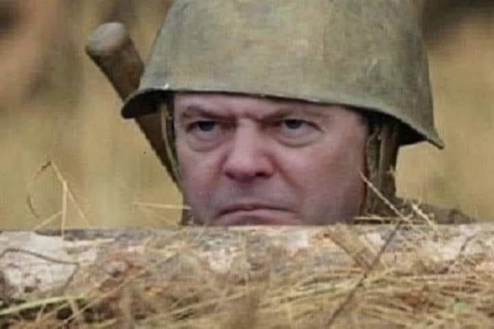 «А сегодня Германия высылает на хeр…»