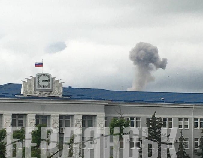 У оккупантов «очень много 200-х»: В Бердянске прилеты по позициям россиян