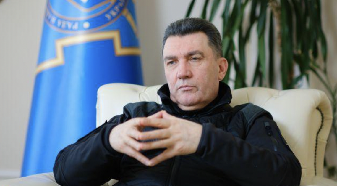 Рашисты, мы будем вас убивать. Единственная украинская земля, которую вы сможете с собой унести, – та, которая останется на подошвах ваших сапог