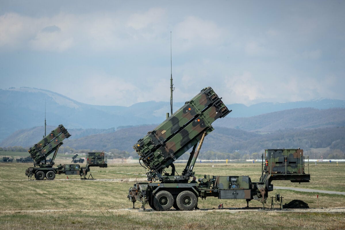 Украина получит еще пять батарей Patriot до конца 2024 года