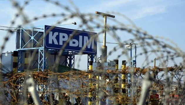 ⚡В оккупированном Крыму прогремели взрывы: есть прилет по полигону, в Севастополе. Видео