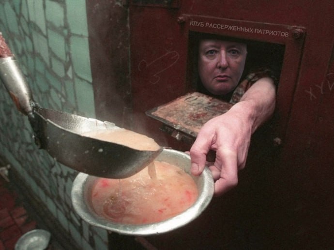 "Проснулся с петухами": комик показал первое обращение Гиркина из тюрьмы (Видео)