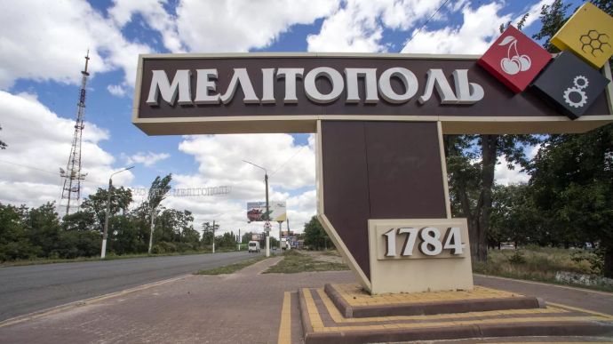 Мэр Мелитополя: В городе бум вражеских "туристов". "Бесхозное" жилье либо заселяют, либо грабят