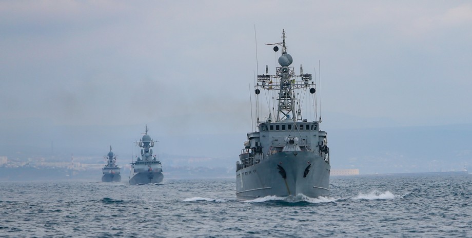 Россия готовит корабли и авиацию для блокирования районов Черного моря: что задумали в Кремле и чем это чревато