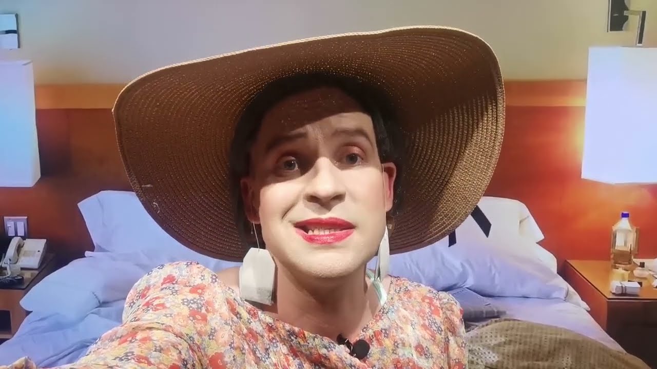 Ваш холодильник – это наша частная жлобственность или в "поезд покушать"