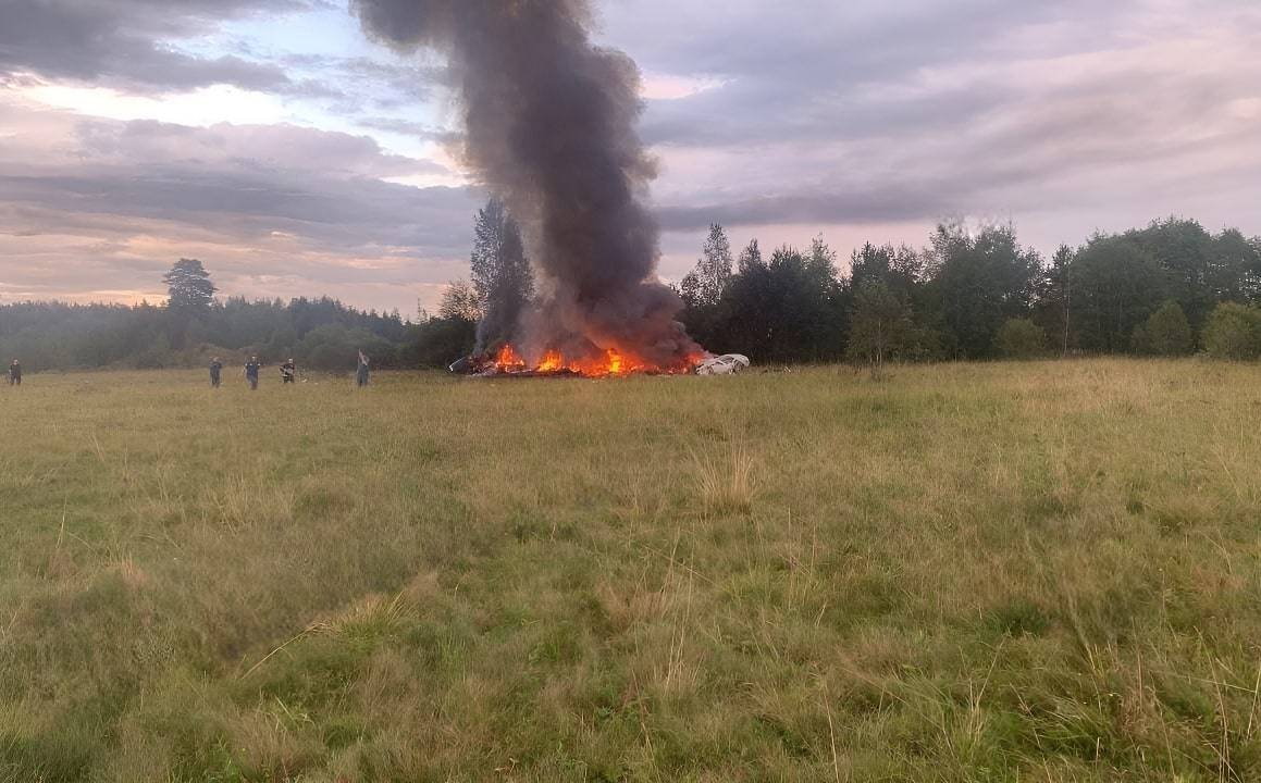 ⚡В Тверской области разбился самолет, среди его пассажиров значился Евгений Пригожин (Видео)