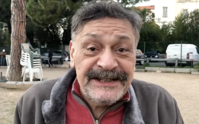 "Мне говорят стать на колени и облизать туфли власти": звезда "Кухни" Назаров поставил на место "патриотов", которые зовут его в Россию