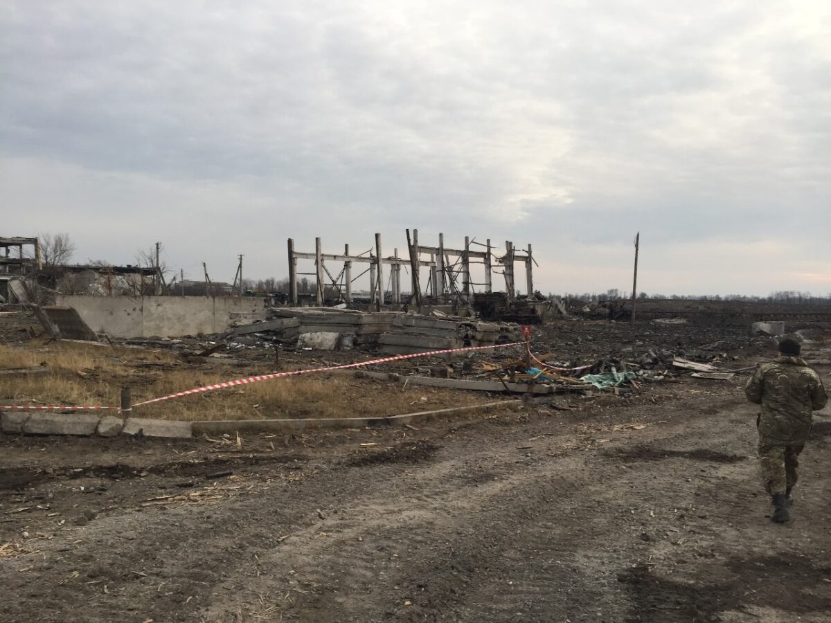 Взрывы на военных складах в Сватово и Врбетице устроили диверсанты элитного спецназа РФ