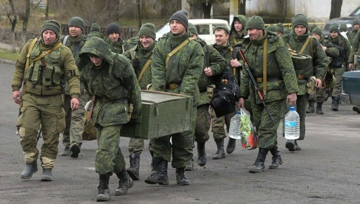 РосСМИ сообщили о «перегруппировке» войск РФ у Днепра, но почти сразу «аннулировали» новость