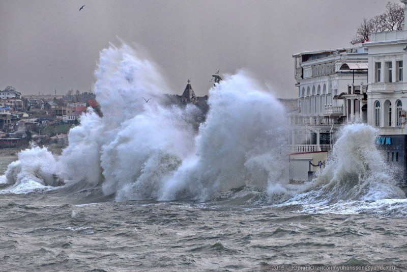 Это вам не по подъездам шариться!