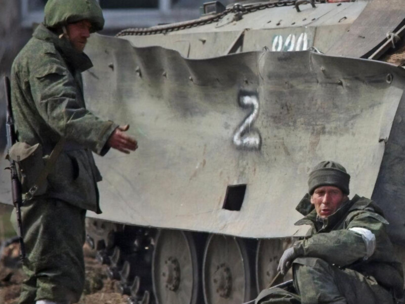 "Вынуждены есть снег, но боятся своего руководства больше смерти". В ВСУ заявили, что командование оккупантов относится к своим солдатам, "просто как к животным"