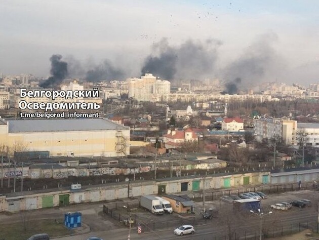 В Белгороде гремят взрывы, губернатор утверждает, что ПВО РФ сбила девять целей. Тем временем в РПЦ обещают хоронить белгородцев бесплатно