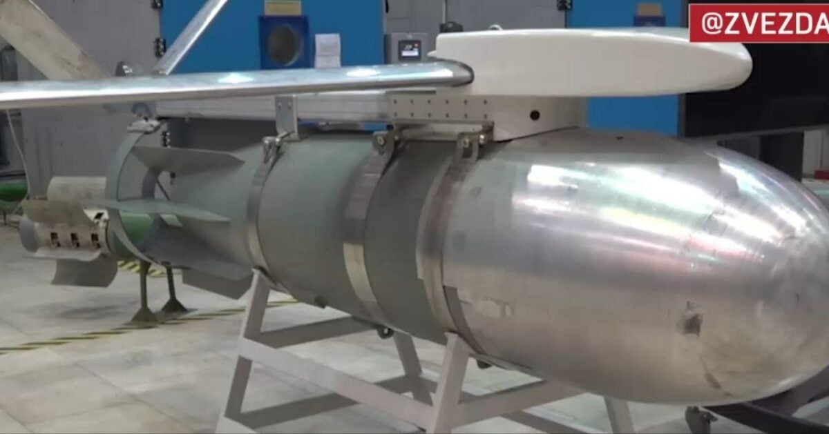 Россияне начали делать из ФАБ-1500 70-х годов управляемые авиабомбы