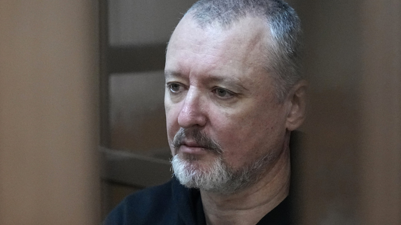 "Заменять ранее мобилизованных тупо некем": Гиркин из СИЗО сделал плохой прогноз для российских войск в Украине