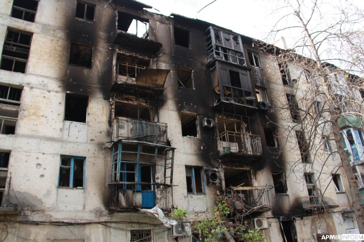 Россияне продвинулись в зону застройки Авдеевки, в городе идут бои. Ситуация критическая