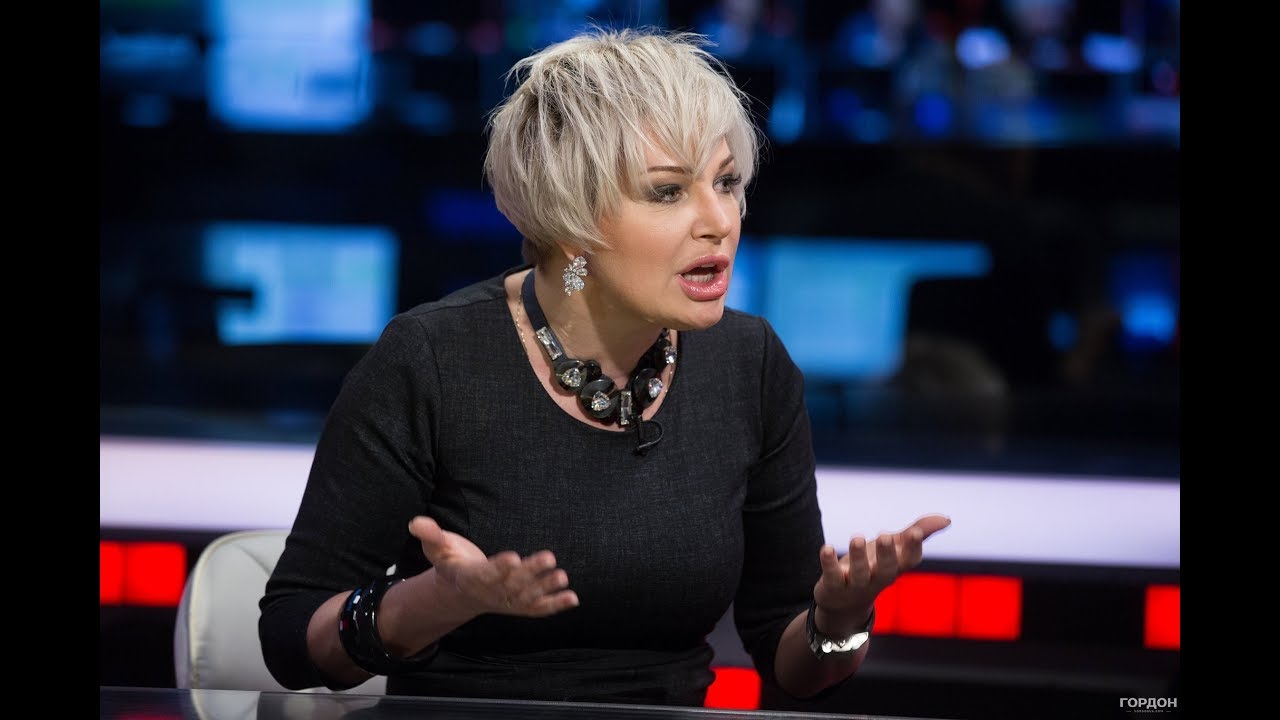 Почему Путин испражняется только в чемодан, пьянство его жены, секс Путина и Ролдугина. Интервью Бацман с Максаковой. Видео