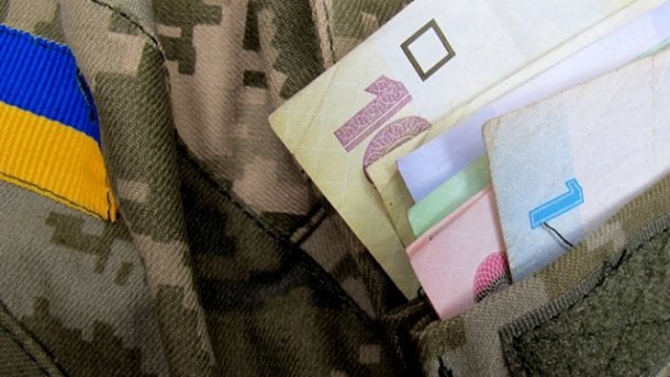 В Минсоцполитики посоветовали украинцам самостоятельно откладывать деньги на старость и готовиться работать, сколько смогут