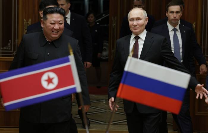 Ким Чен Ын заявил о "полной поддержке" и солидарности с РФ в войне против Украины