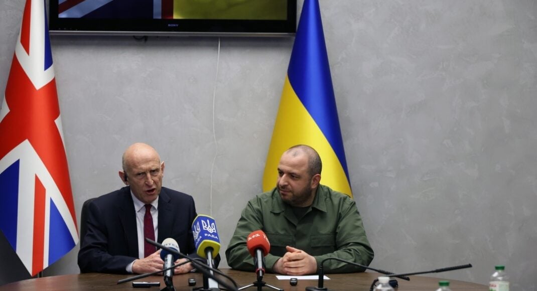 Ракеты Brimstone, САУ AS-90 и не только: Британия объявила о новом пакете помощи Украине