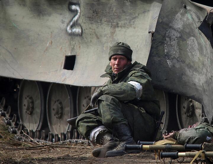 Это всё, что осталось?" - "Нет, это всё, что было. Два рожка. Нам командование сказало продержаться сутки (Аудио)