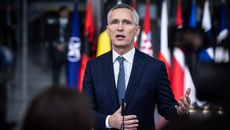 О демонополизации НАТО
