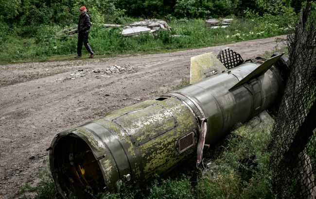 Соцсети: В Крыму упала российская ракета, разрушен дом