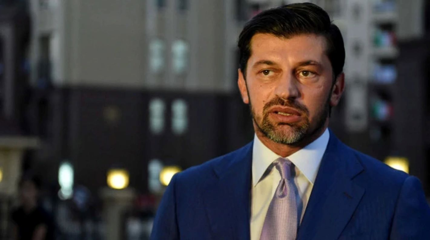 "Какая же ты слизь, Каха!" Дипломат ответил экс-футболисту киевского "Динамо" на скандальное заявление об Украине