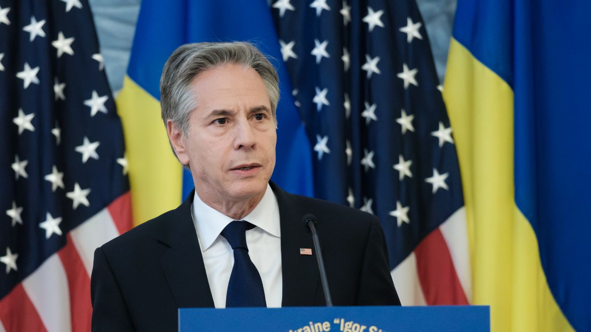 "Мы не мешаем". Блинкен заявил, что США направили Украину на путь членства в НАТО