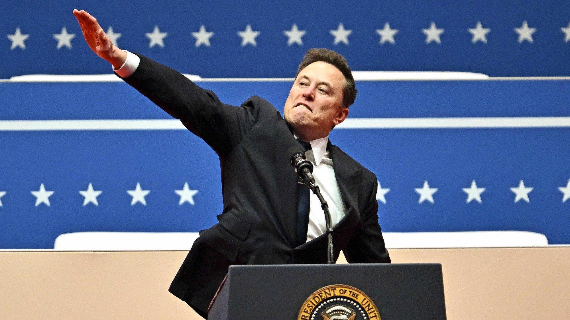 Маска обвинили в "зиговании" на инаугурации Трампа. Он ответил