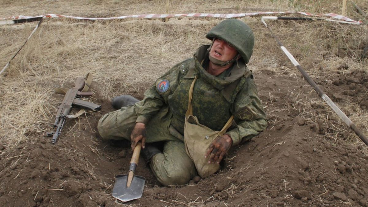 "Меня угрожали обнулить, уже не понимаю, где враги": российский контрактник пожаловался на командование. Видео