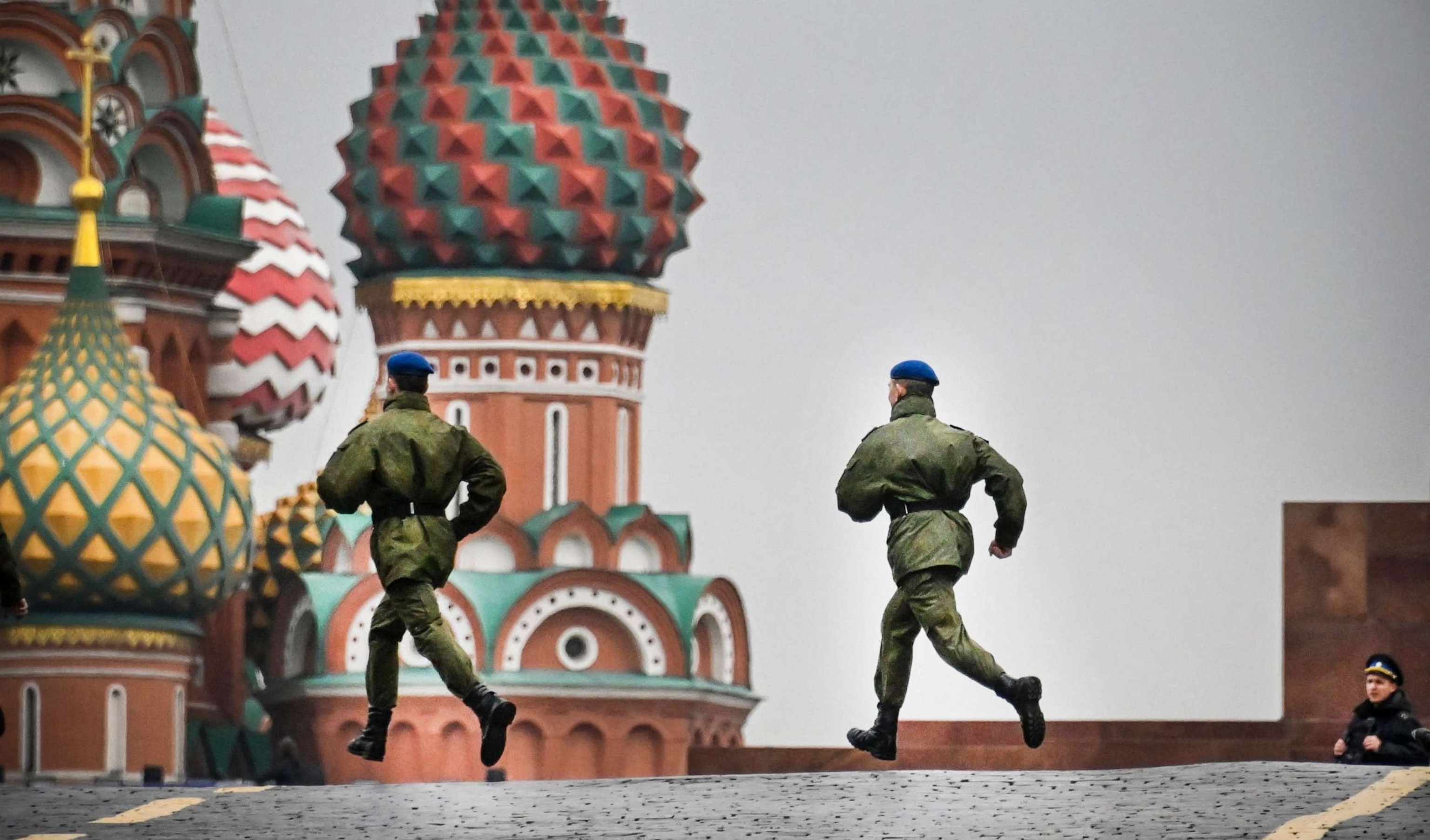 СМИ: Кремль планирует использовать захваченный актив США для поставок питания армии РФ