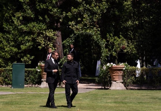 Макрон после встречи с Зеленским: Теперь дело за Путиным