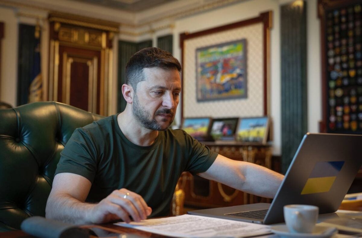 Зеленский прокоментировал отказ Путина начать перемирие