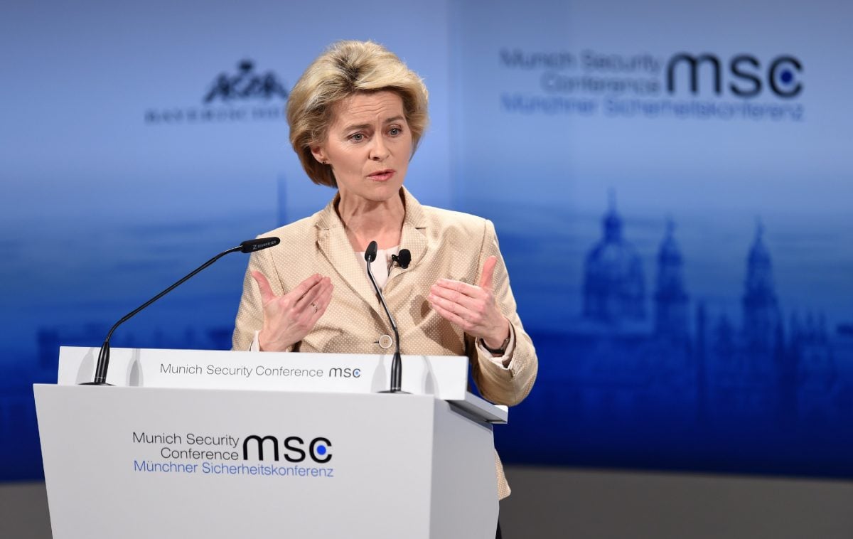 Президент Еврокомиссии сообщила о согласовании 17-го пакета санкций против РФ